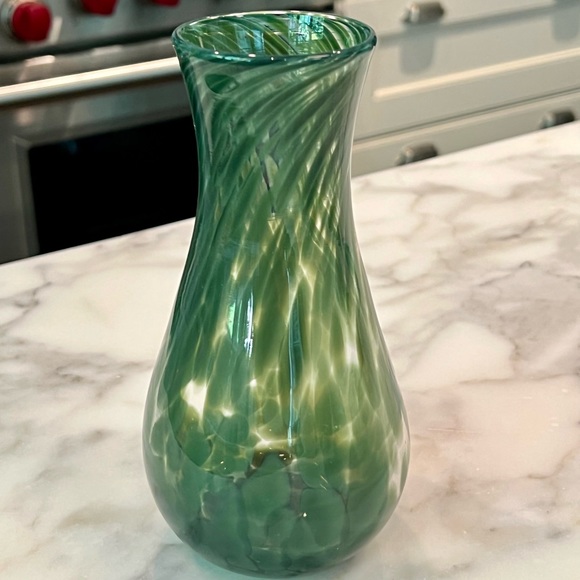 Saks Fifth Avenue Other - Unbranded Saks Fifth Avenue Vase